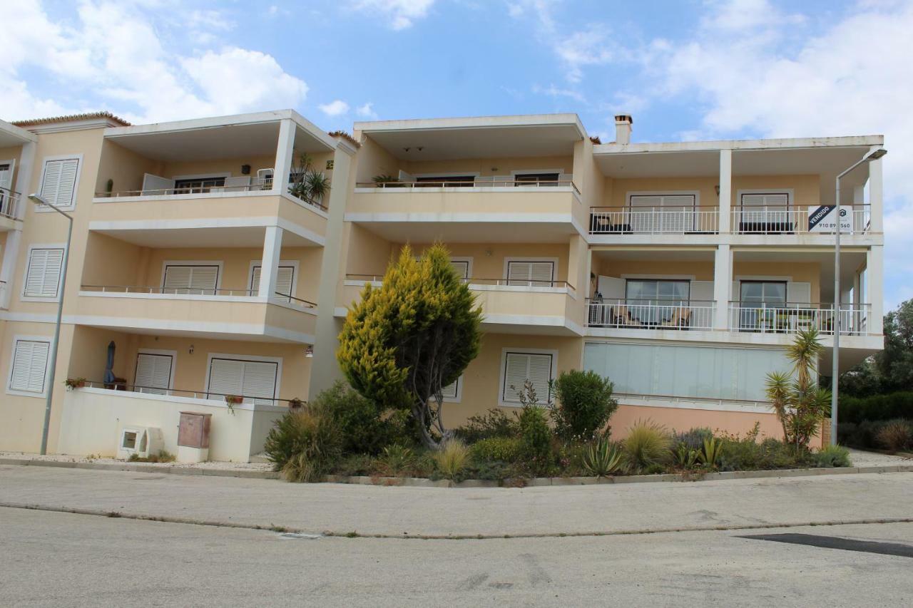 Sea View Apartment アルヴォル エクステリア 写真