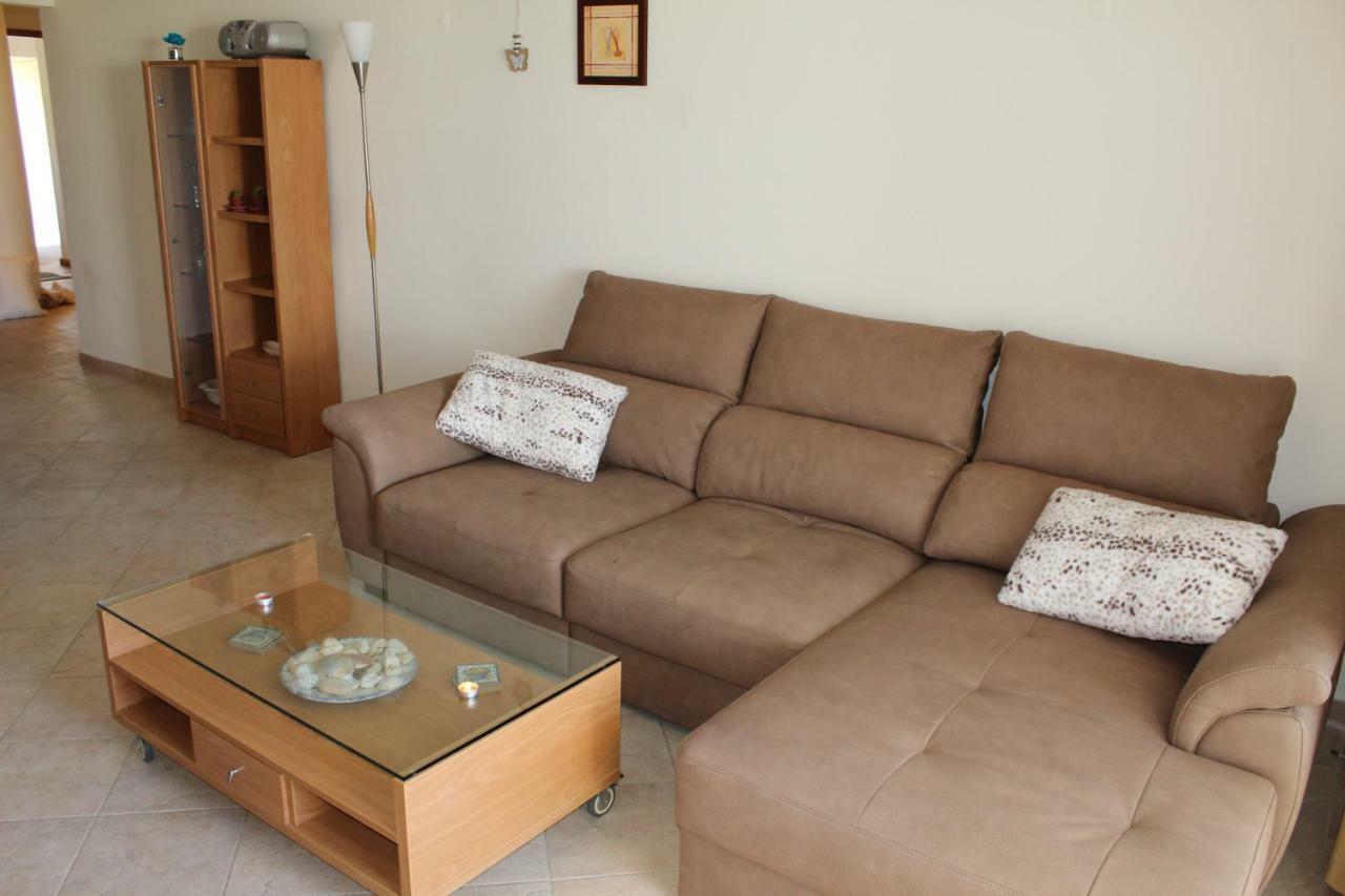 Sea View Apartment アルヴォル エクステリア 写真